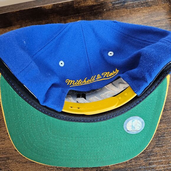 Mitchell & Ness Golden State Warriors Nostalgia Hardwood Classics Snapback Cap B - Picture 5 of 5